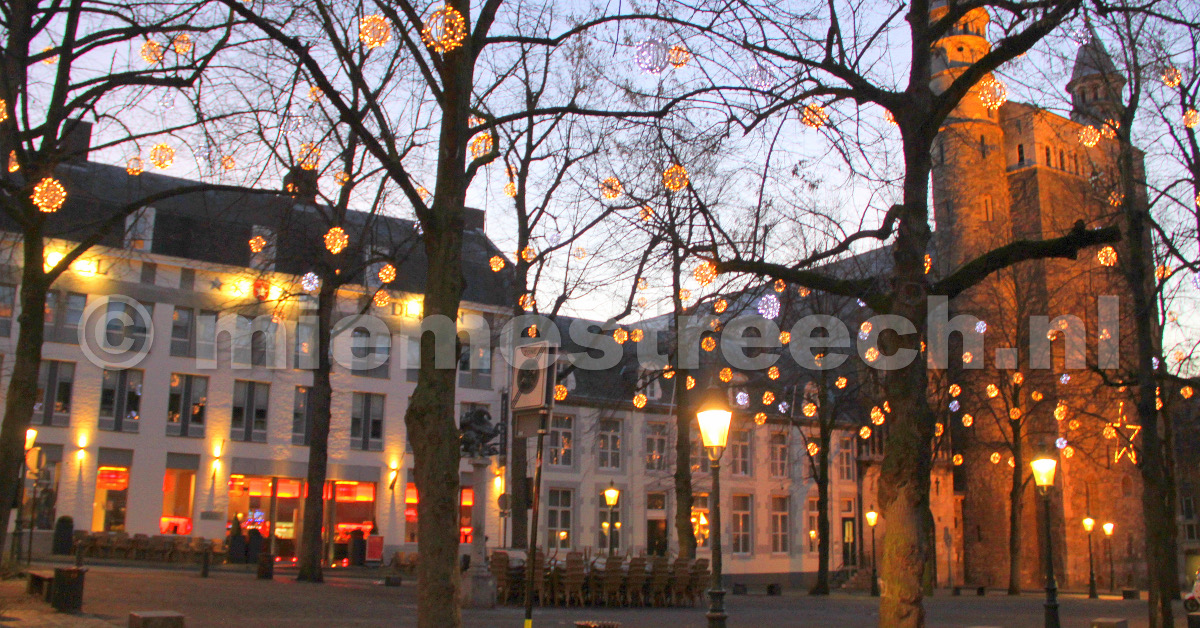 Onze Lieve Vrouweplein Mie Mestreech Onze Lieve Vrouweplein Mie Mestreech